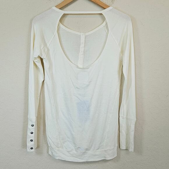 Chaser  Henley Long Sleeve Top Ivory Cream Women's Medium NWT - Picture 2 of 9